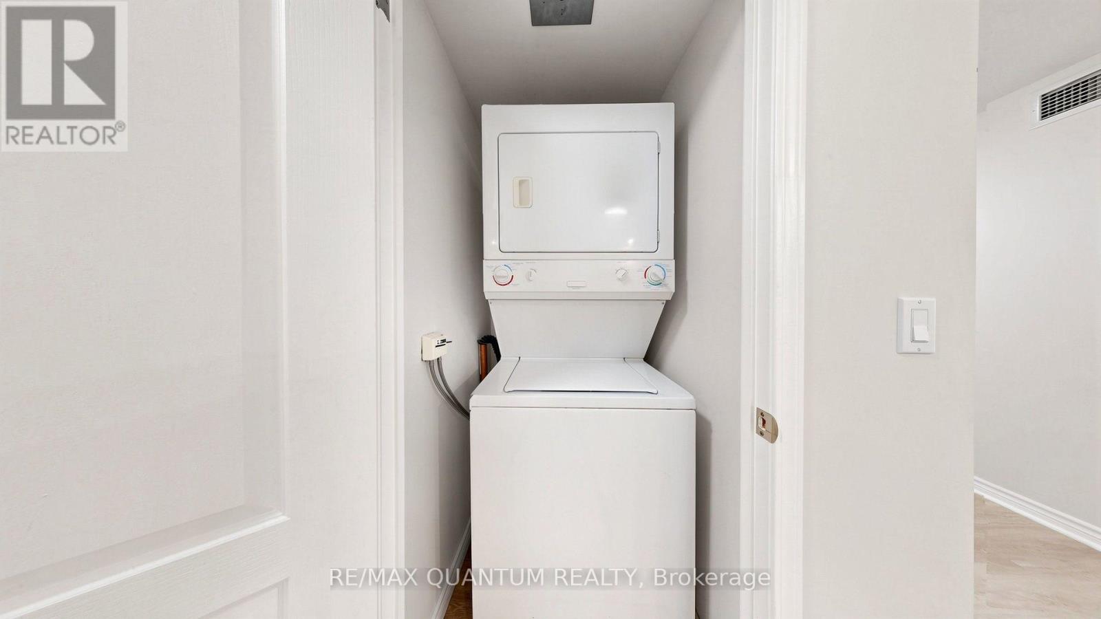 1003 - 4080 Living Arts Drive, Mississauga, Ontario  L5B 4N3 - Photo 22 - W13749856