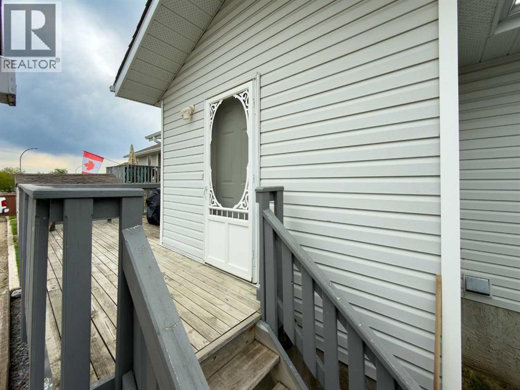 5410 61 Avenue Close, Rocky Mountain House, Alberta  T4T 1N8 - Photo 32 - A2342152