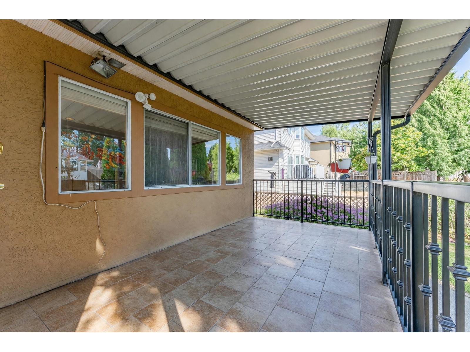 15390 80a Avenue, Surrey, British Columbia  V3S 7X7 - Photo 32 - R3159015