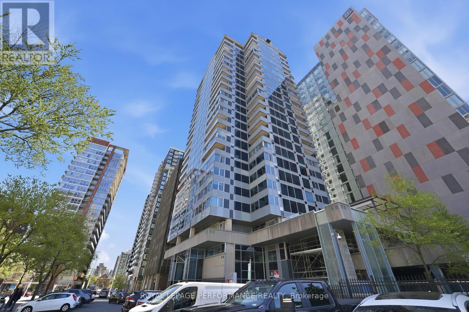 1601 - 160 GEORGE STREET, Ottawa, Ontario