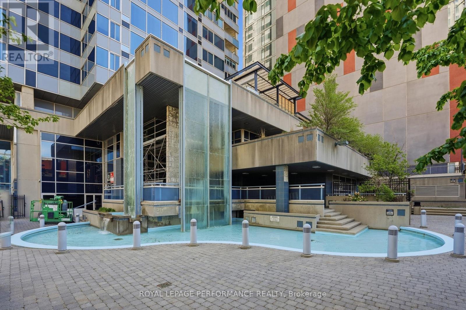 1601 - 160 George Street, Ottawa, Ontario K1N 9M2 - Photo 2 - X13749910