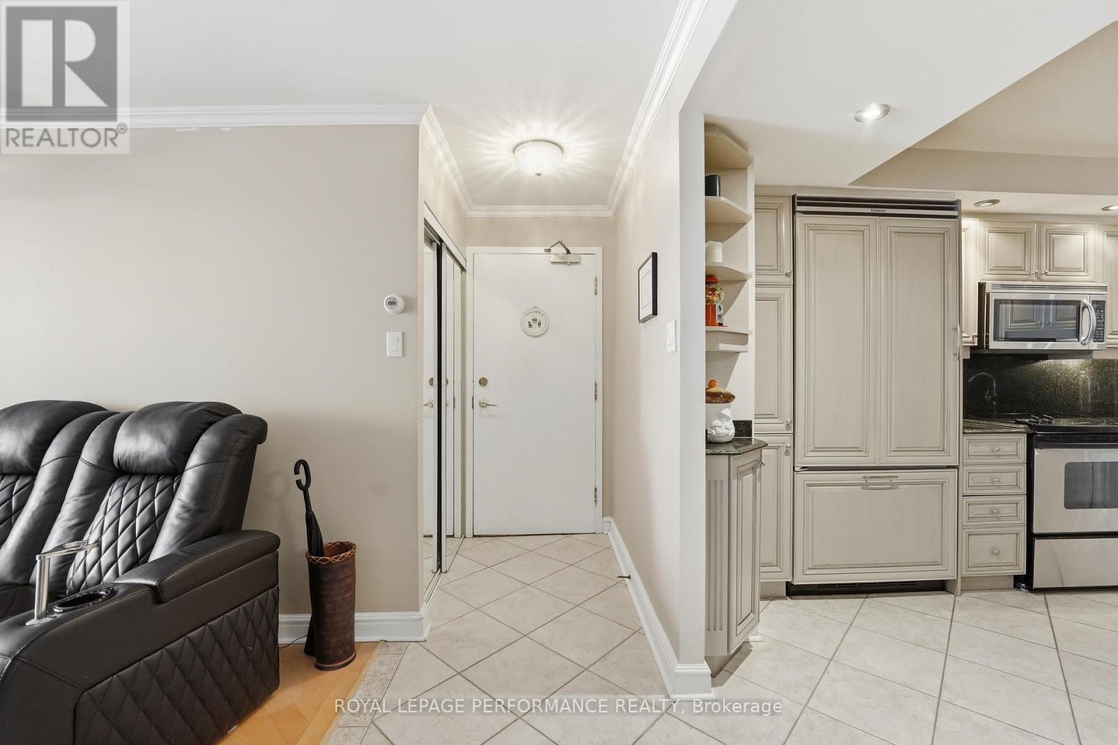 1601 - 160 George Street, Ottawa, Ontario K1N 9M2 - Photo 3 - X13749910