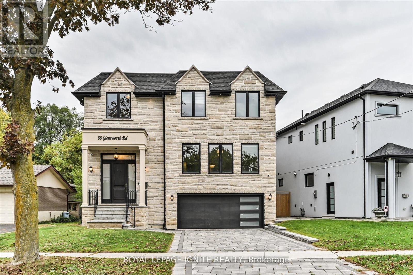 BSMT - 86 GLENTWORTH ROAD, Toronto, Ontario