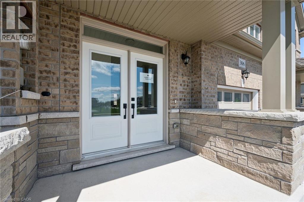 362 Robert Woolner Street, Ayr, Ontario  N0B 1E0 - Photo 2 - 40860965