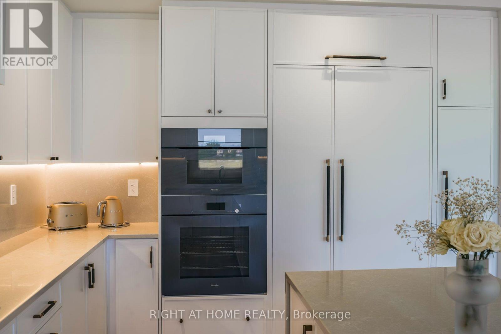 26 Misted Breeze Street, Brampton, Ontario  L6Y 6M1 - Photo 7 - W13749938