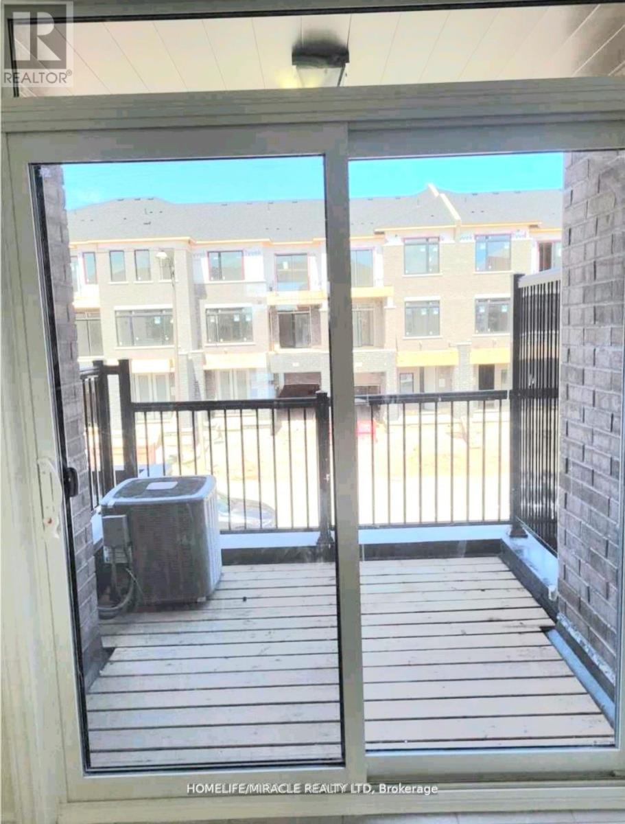64 Purple Sage Drive, Brampton, Ontario  L6P 4N9 - Photo 11 - W13749950