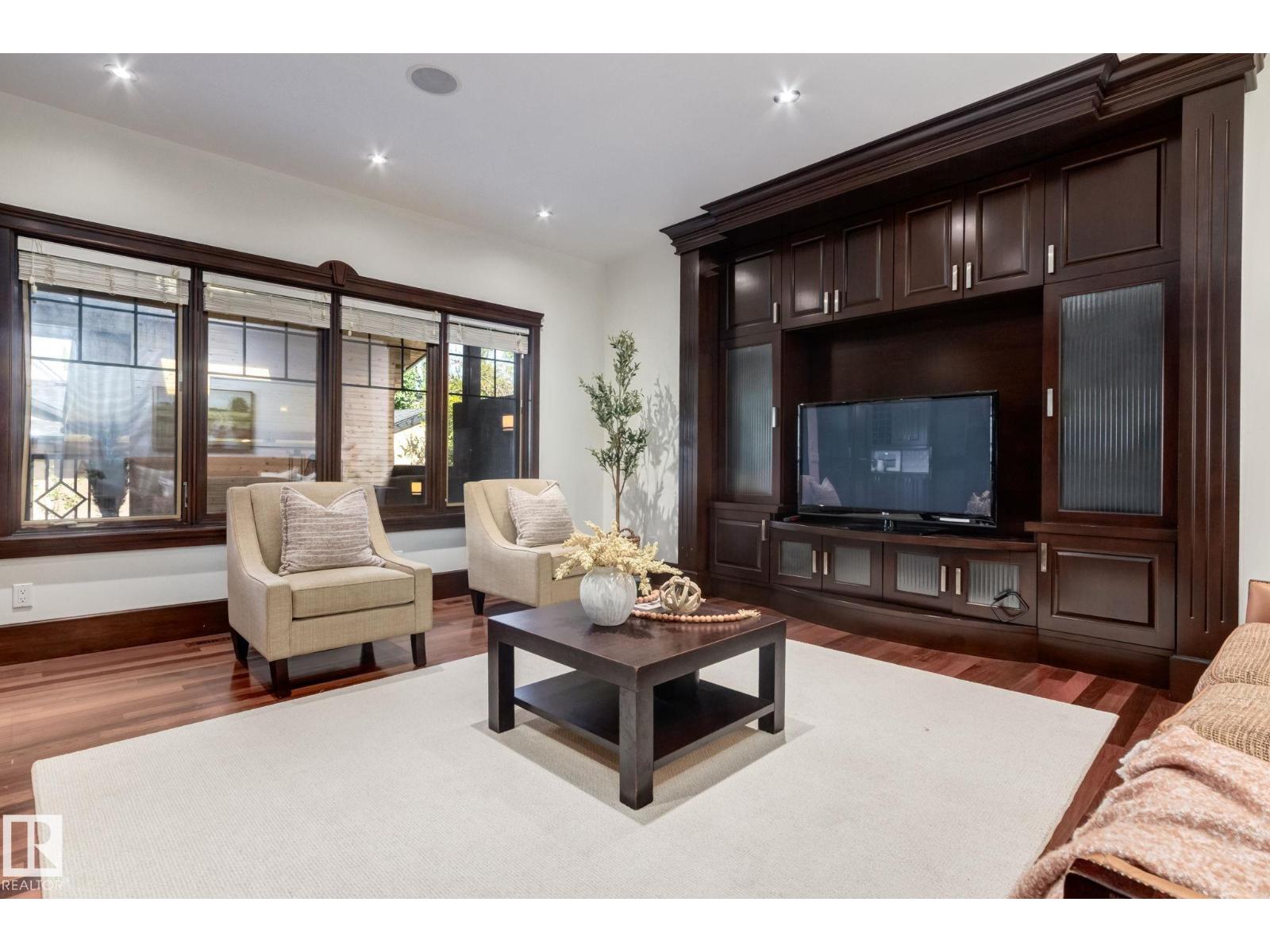 1840 Westmount BV
