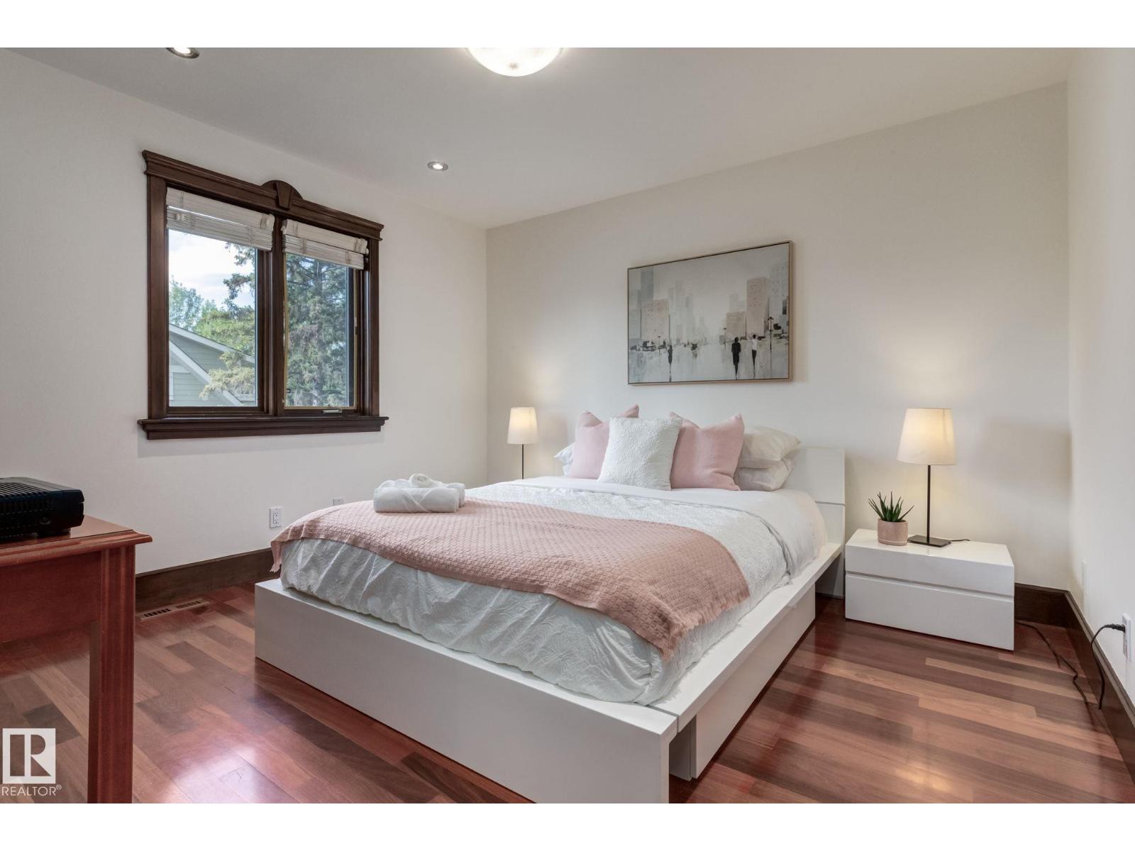 1840 Westmount BV