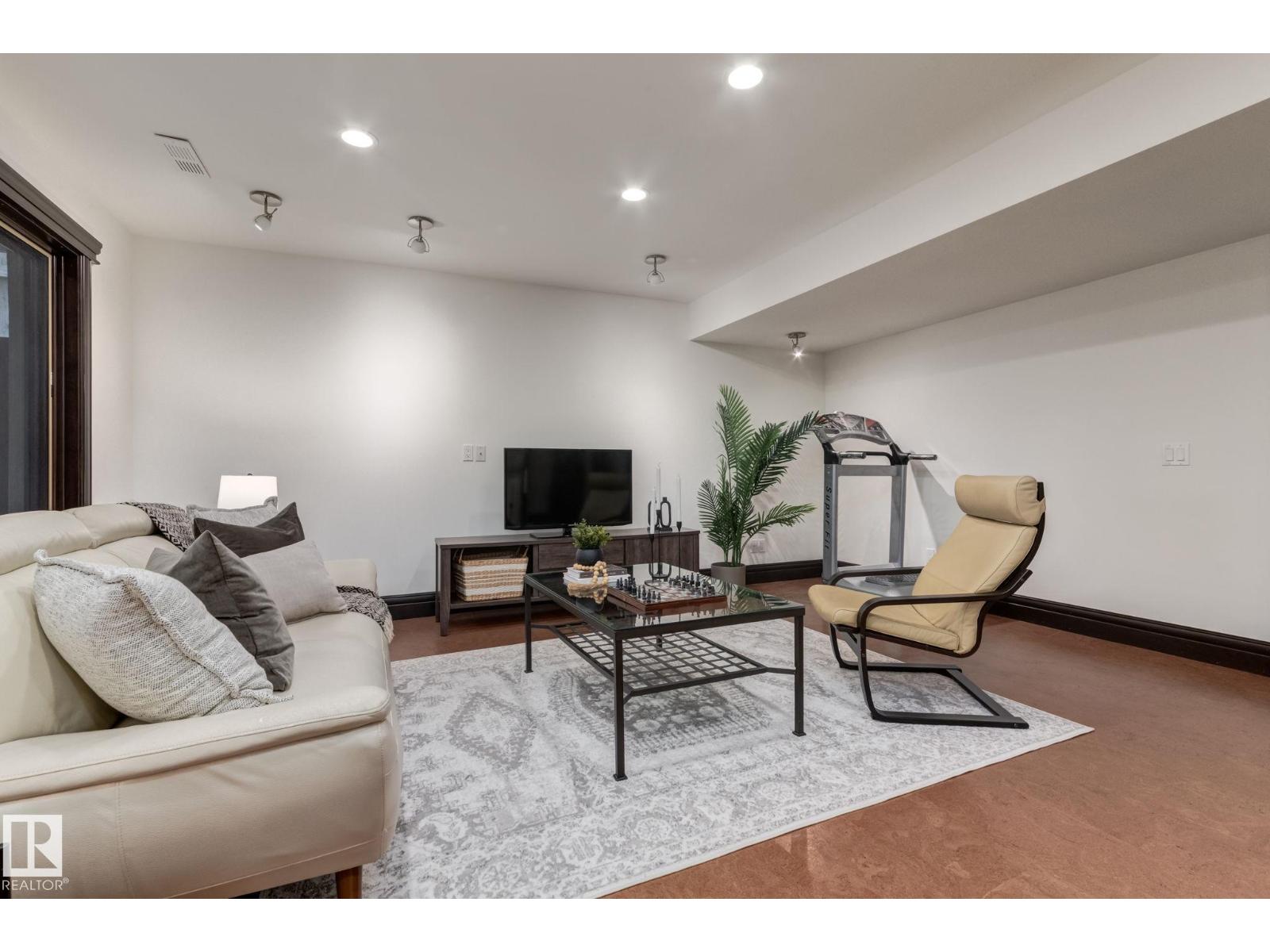 1840 Westmount BV