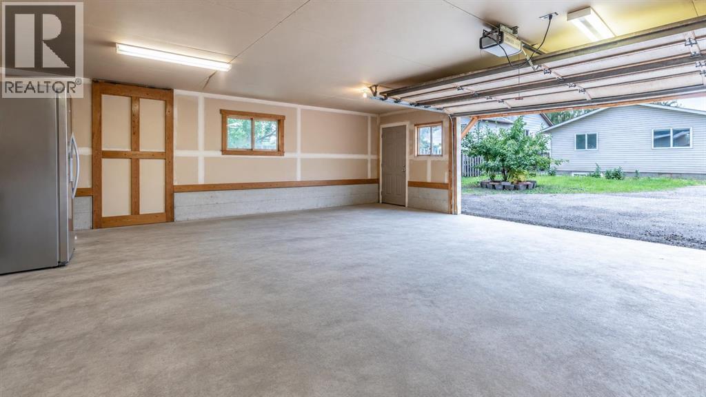 48 Doverglen Crescent Se, Calgary, Alberta  T2B 2P6 - Photo 27 - A2342838