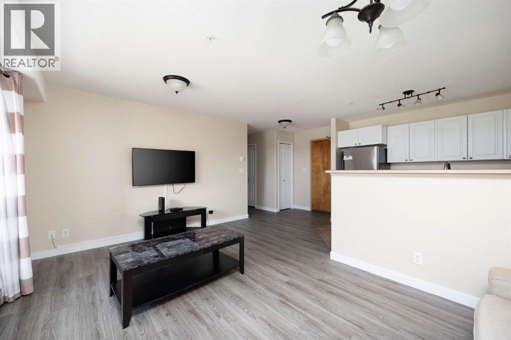 202, 248B Grosbeak Way