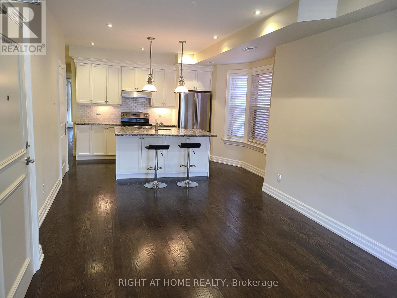 730 Shaw Street, Toronto, Ontario  M6G 3L7 - Photo 21 - C13749978