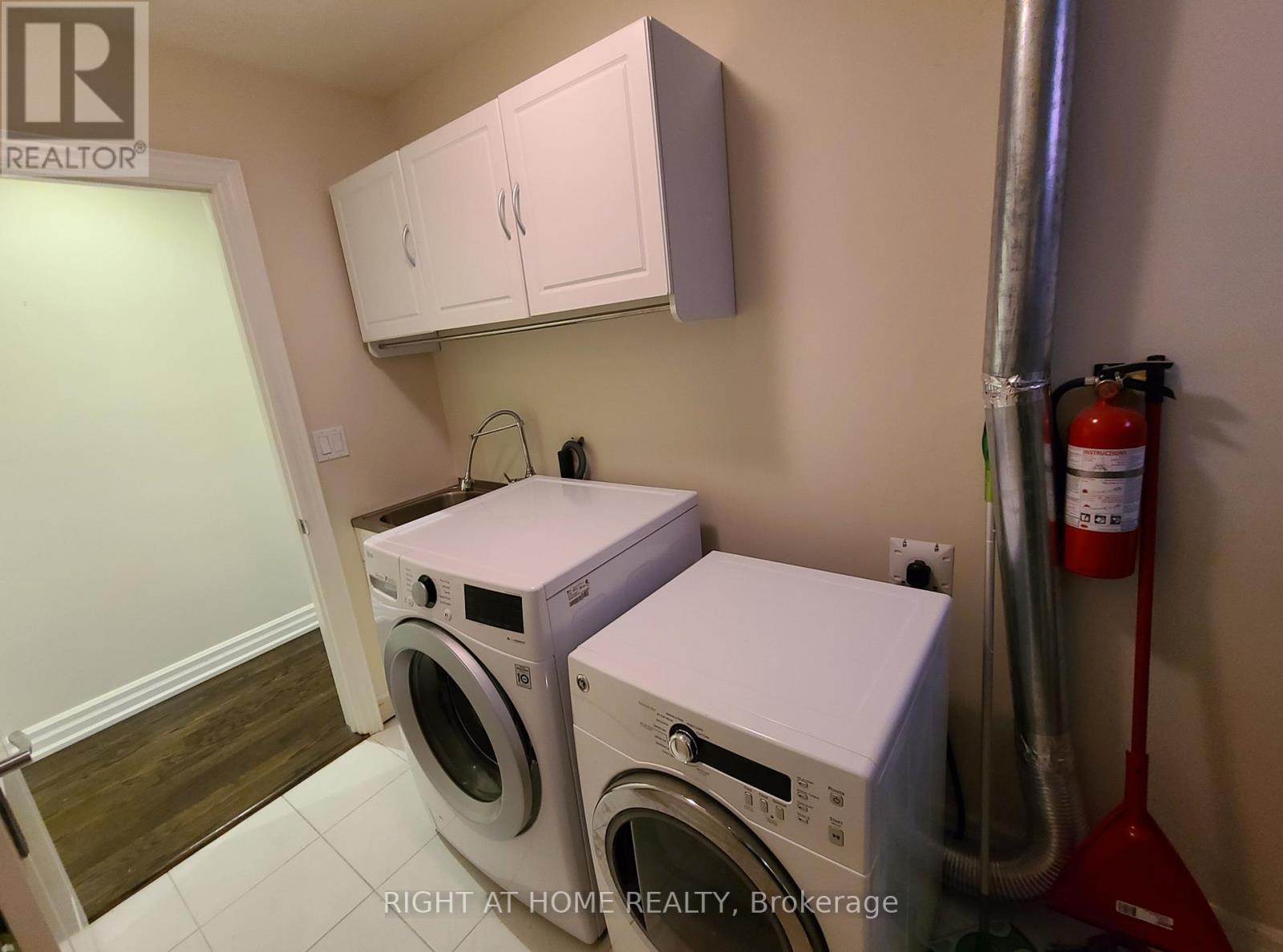 730 Shaw Street, Toronto, Ontario  M6G 3L7 - Photo 23 - C13749978