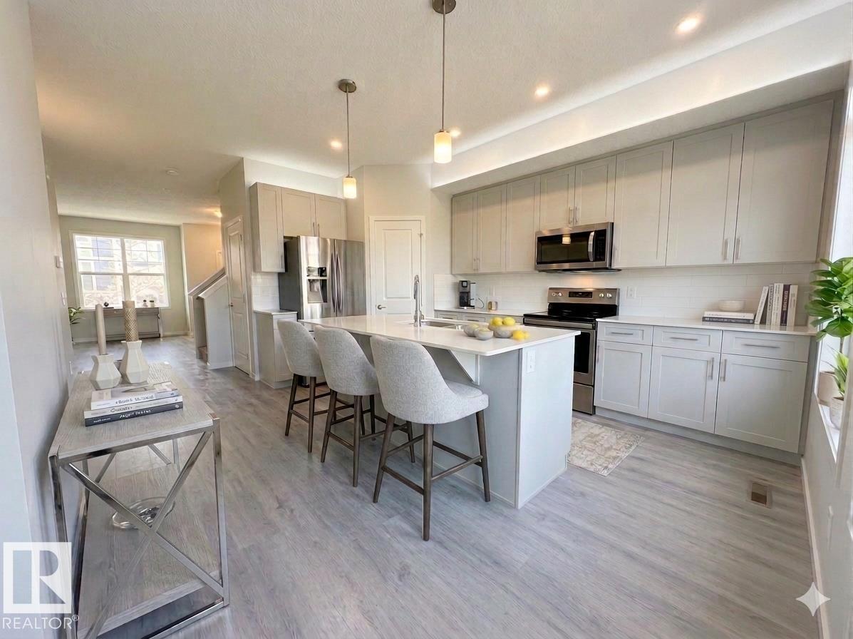 2035 160 St SW, Edmonton, Alberta  T6W 4E7 - Photo 5 - E4498964