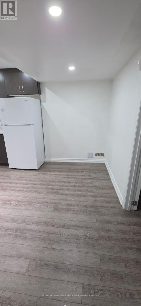 Basement - 74 Russell Creek Drive, Brampton, Ontario L6R 3Z3 - Photo 2 - W13621318