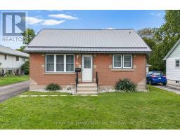 205 CRYSLER STREET, Norfolk, Ontario