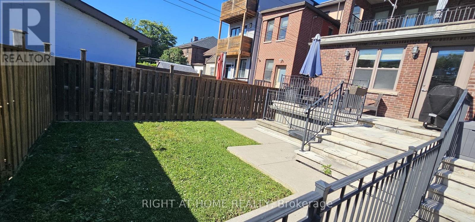 730 Shaw Street, Toronto, Ontario  M6G 3L7 - Photo 45 - C13749978