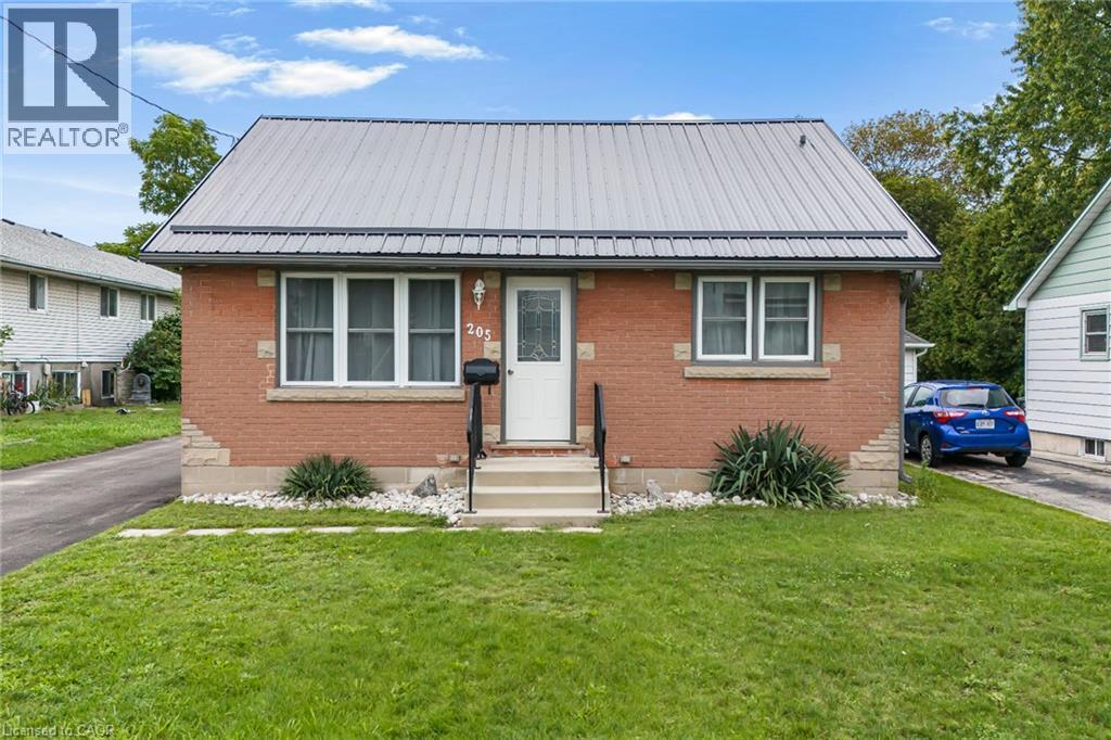 205 CRYSLER Street, Delhi, Ontario