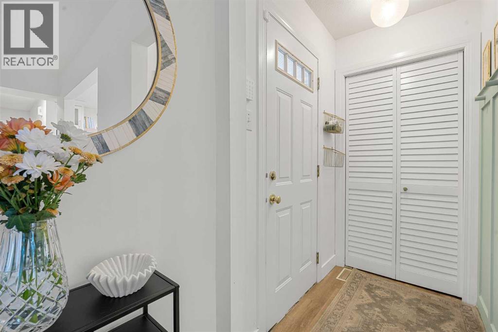 4553 Passchendaele Road SW, Calgary, Alberta  T2T 6C9 - Photo 3 - A2341717