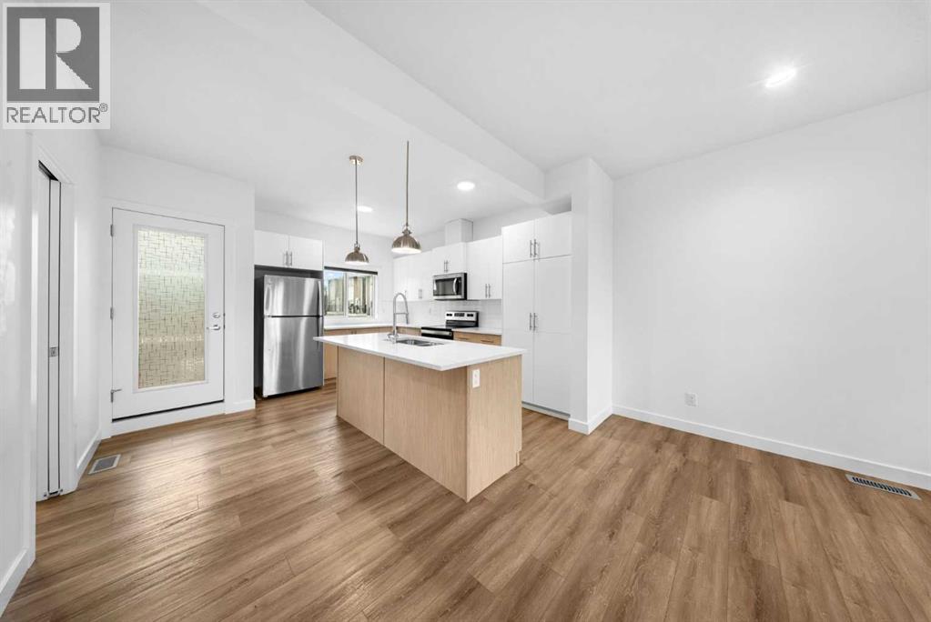 144 Walden Lane Se, Calgary, Alberta  T2X 2A7 - Photo 8 - A2343104