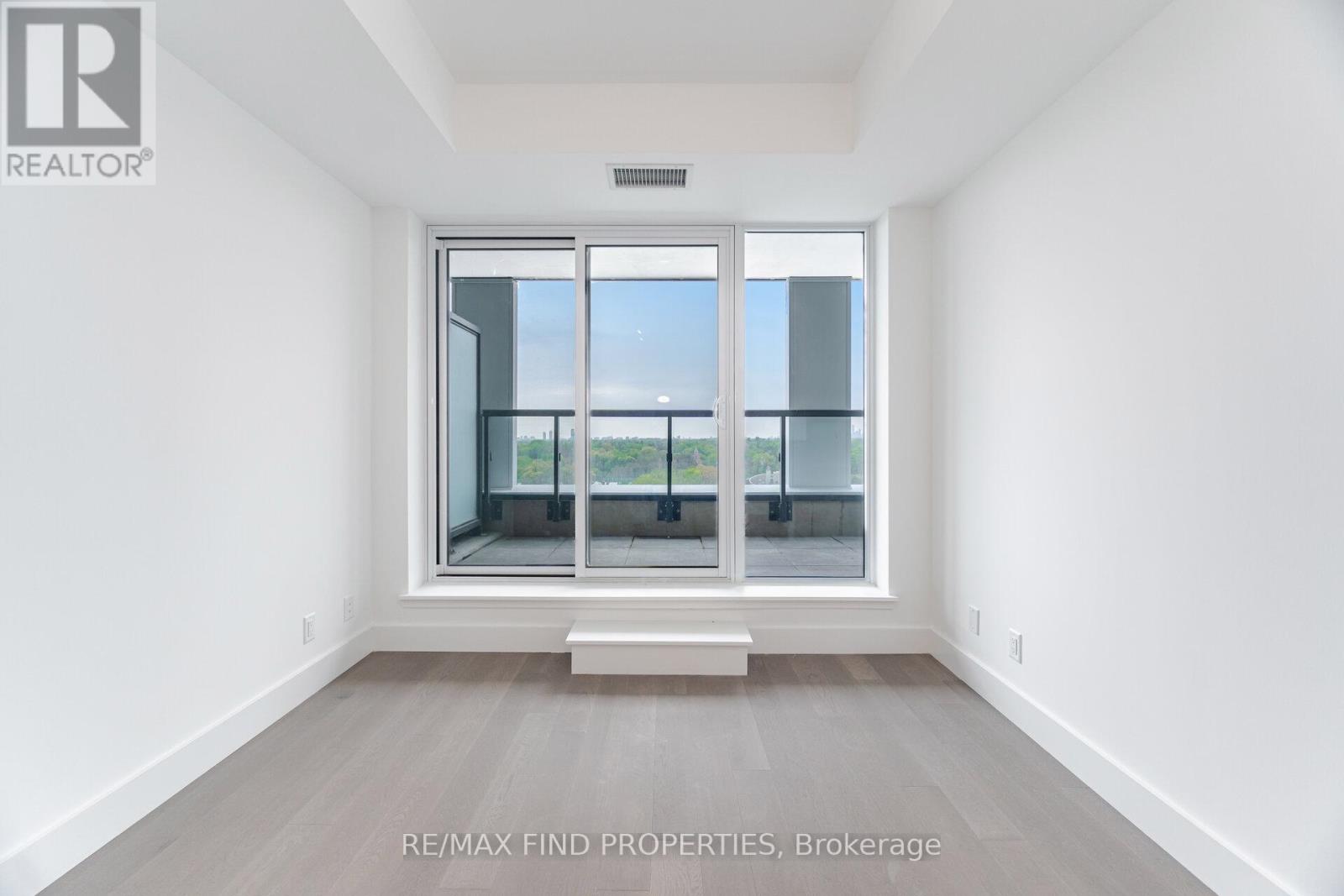 910 - 6 Greenbriar Road, Toronto, Ontario  M2K 0H6 - Photo 17 - C13749992