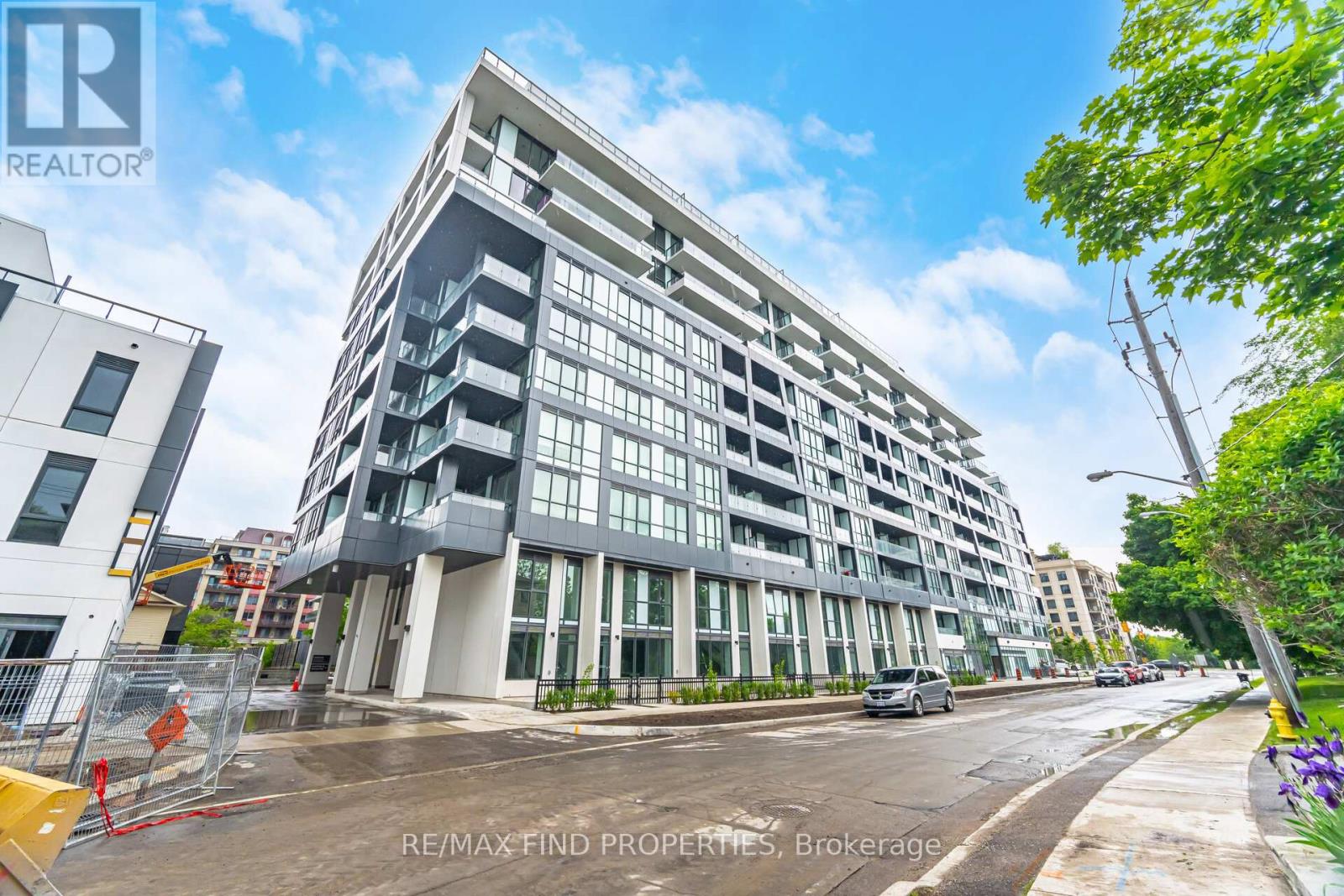 910 - 6 Greenbriar Road, Toronto, Ontario  M2K 0H6 - Photo 2 - C13749992