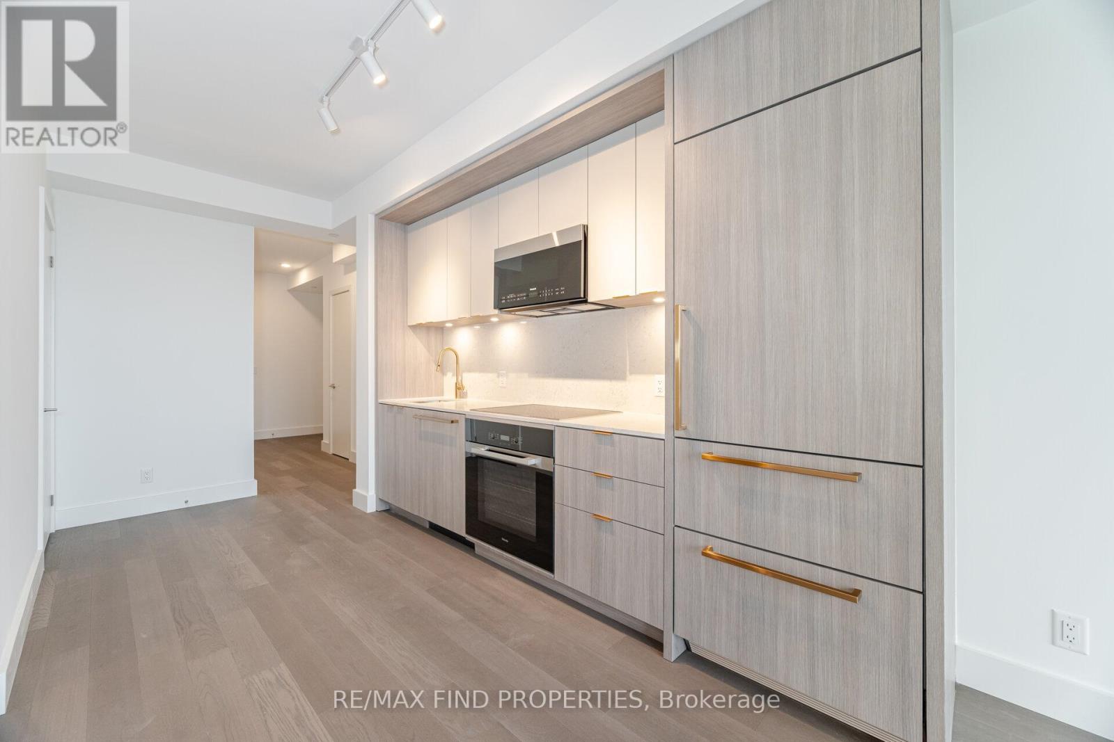 910 - 6 Greenbriar Road, Toronto, Ontario  M2K 0H6 - Photo 8 - C13749992