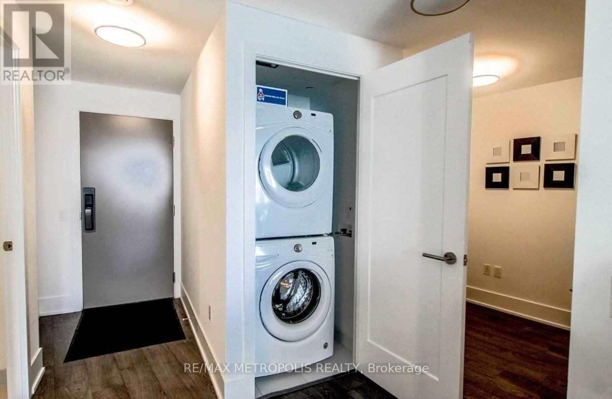6101 - 10 York Street, Toronto, Ontario  M5J 2L9 - Photo 12 - C13750024