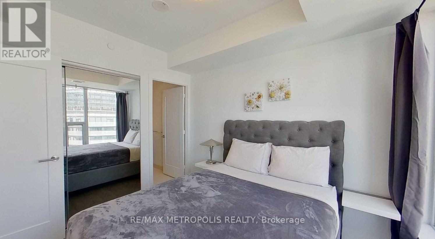 6101 - 10 York Street, Toronto, Ontario  M5J 2L9 - Photo 6 - C13750024