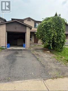 75 Chalmers Crescent, Ajax, Ontario  L1S 5Z6 - Photo 3 - E13750034