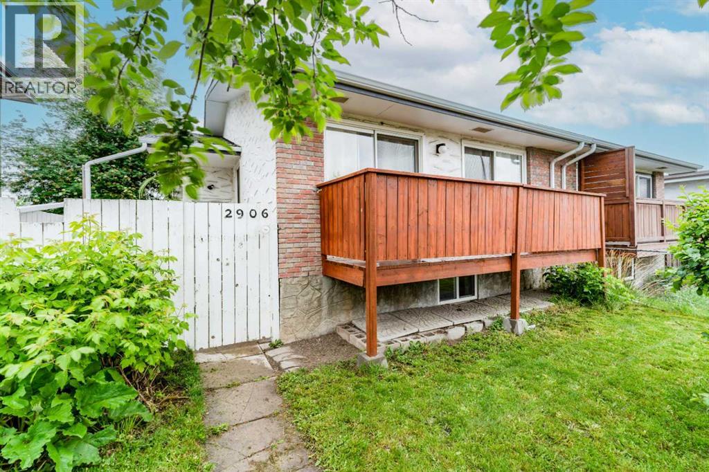 2906 Doverville Crescent Se, Calgary, Alberta  T2B 1T0 - Photo 39 - A2337441
