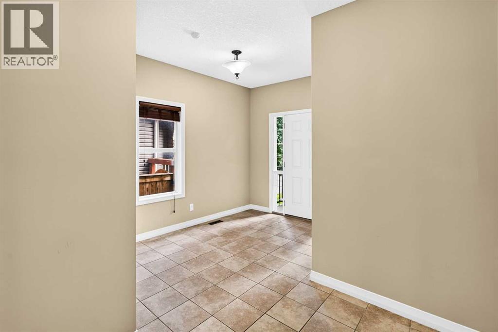 370 Silverado Way Sw, Calgary, Alberta  T2X 0R4 - Photo 3 - A2342099