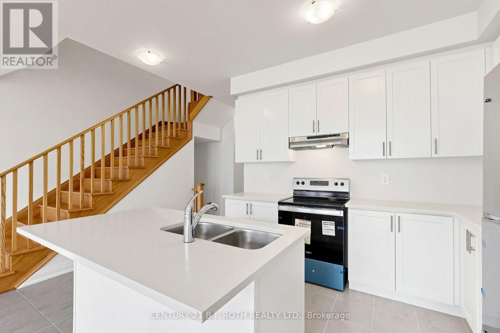 115 Corley Street E, Kawartha Lakes, Ontario  K9V 0R4 - Photo 13 - X13750036