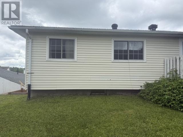 10 Farrell Cres, Elliot Lake, Ontario  P5A 3N6 - Photo 18 - SM261621