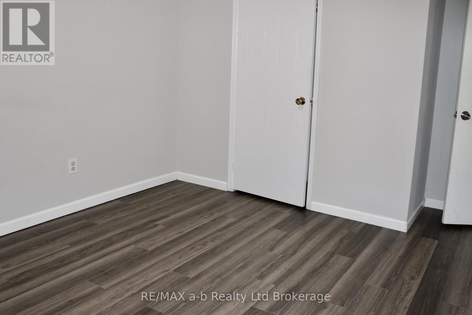 46 - 56 Hiawatha Road, Woodstock, Ontario  N4T 1P2 - Photo 15 - X13750054