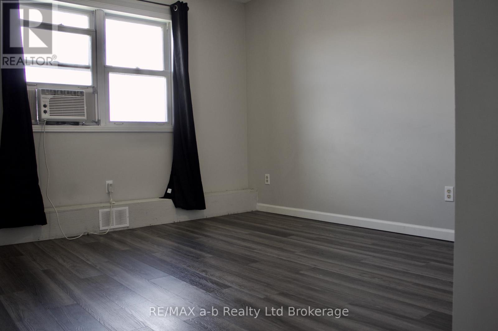 46 - 56 Hiawatha Road, Woodstock, Ontario  N4T 1P2 - Photo 19 - X13750054