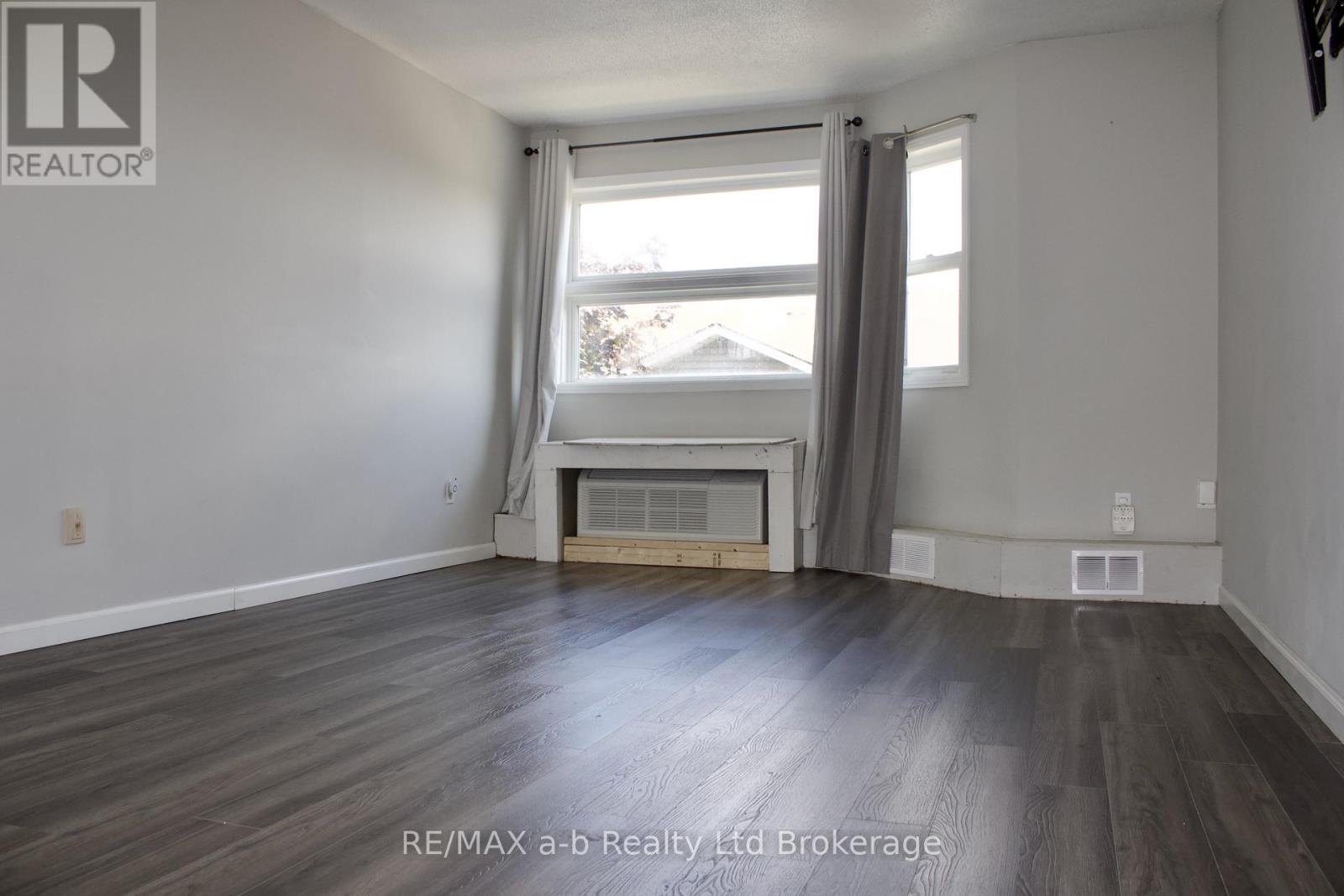 46 - 56 Hiawatha Road, Woodstock, Ontario  N4T 1P2 - Photo 20 - X13750054