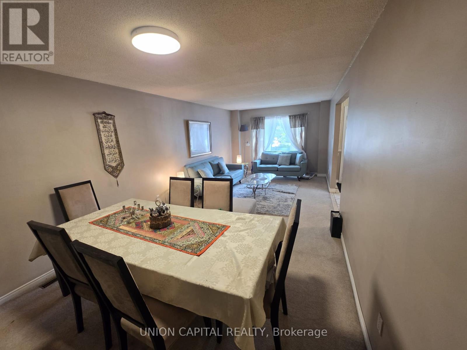2363 Strathmore Crescent, Pickering, Ontario  L1X 2H3 - Photo 10 - E13750050