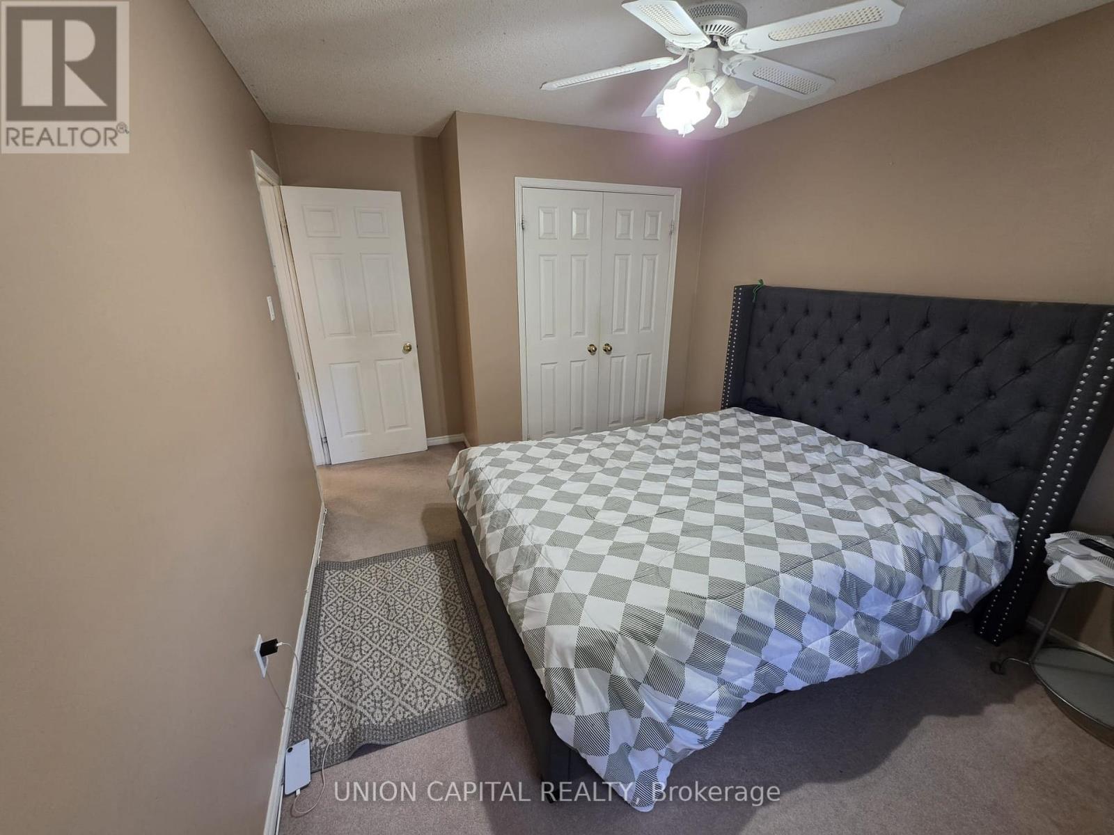 2363 Strathmore Crescent, Pickering, Ontario  L1X 2H3 - Photo 23 - E13750050