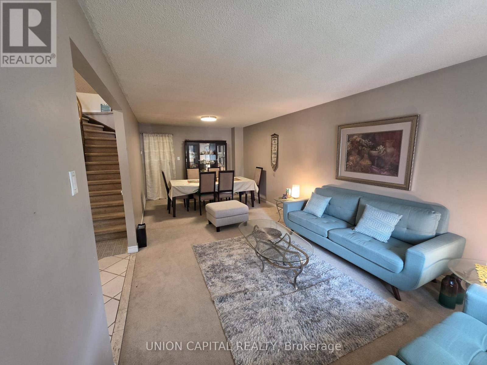 2363 Strathmore Crescent, Pickering, Ontario  L1X 2H3 - Photo 9 - E13750050