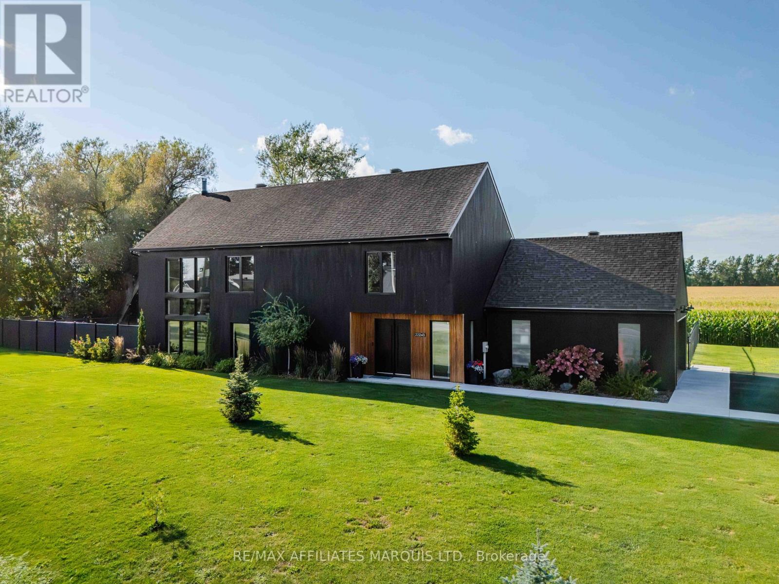 22243 Old Highway 2 Road, South Glengarry, Ontario  K0C 1E0 - Photo 3 - X13750052