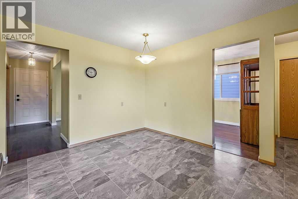 55 Suntree Lane, Okotoks, Alberta  T1S 1C1 - Photo 13 - A2342487