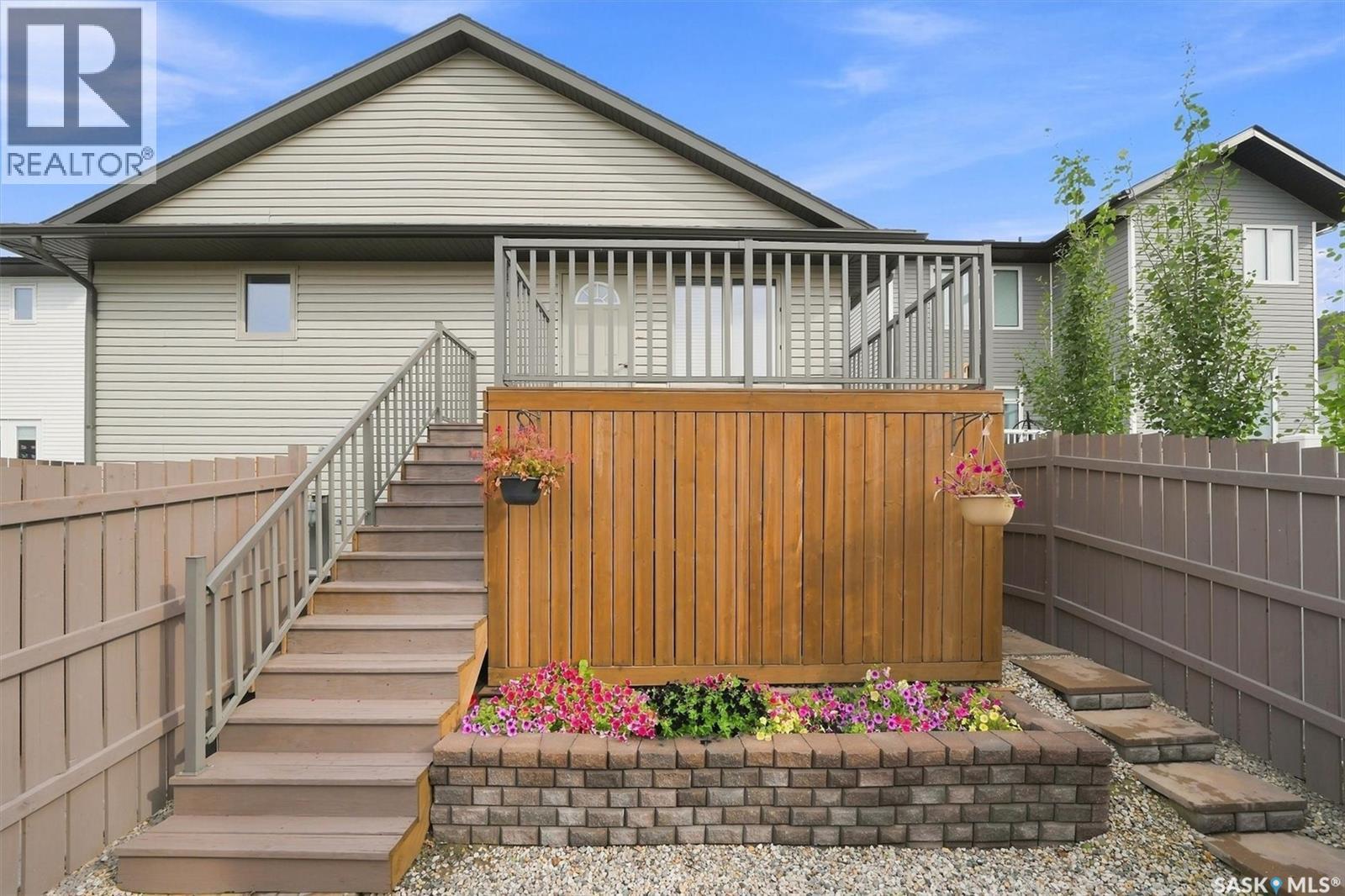 204 Cowan Crescent, Martensville, Saskatchewan  S0K 2A0 - Photo 37 - SK047635