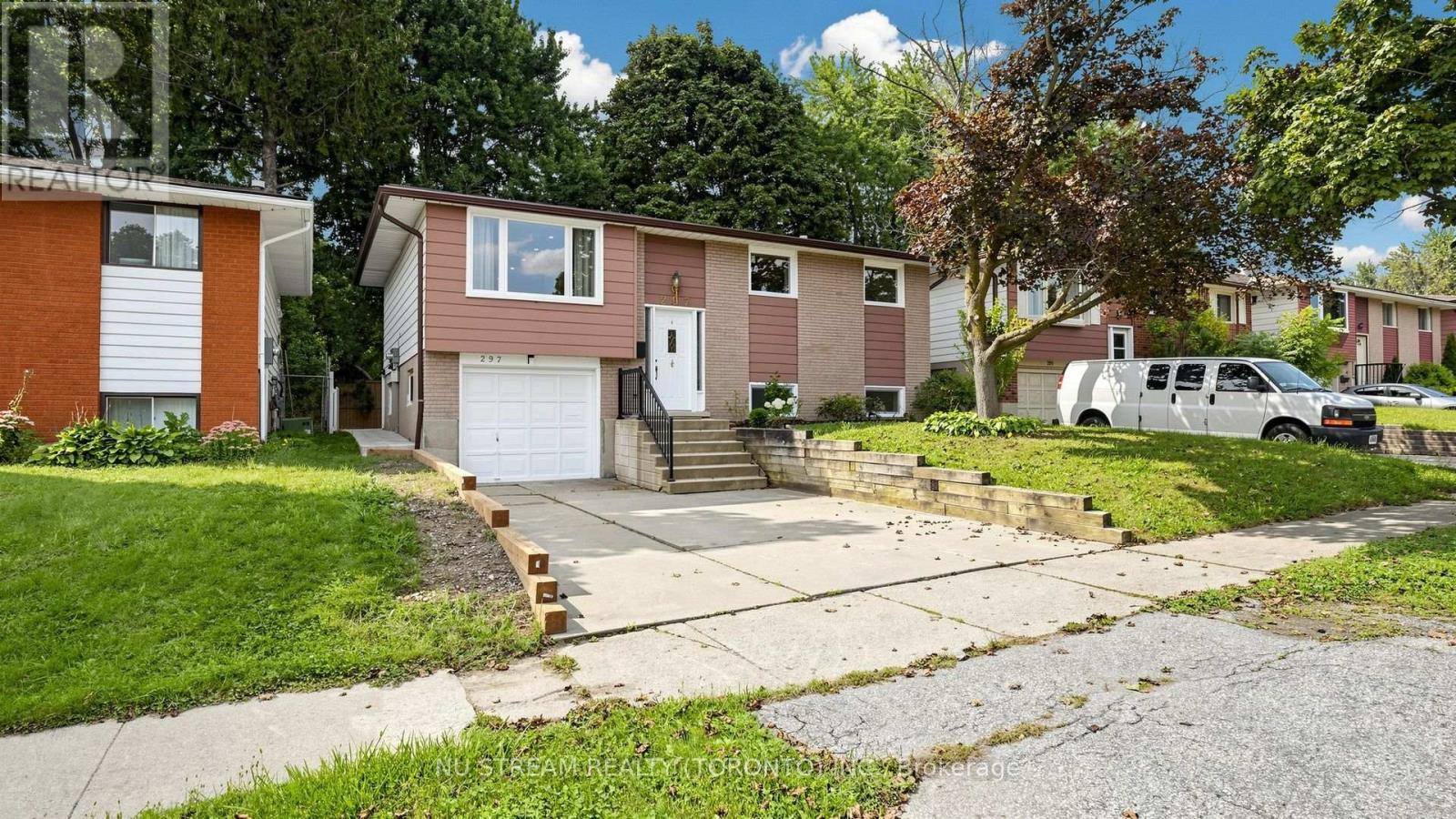 297 Toll Gate Boulevard, Waterloo, Ontario  N2L 4M5 - Photo 2 - X13732242