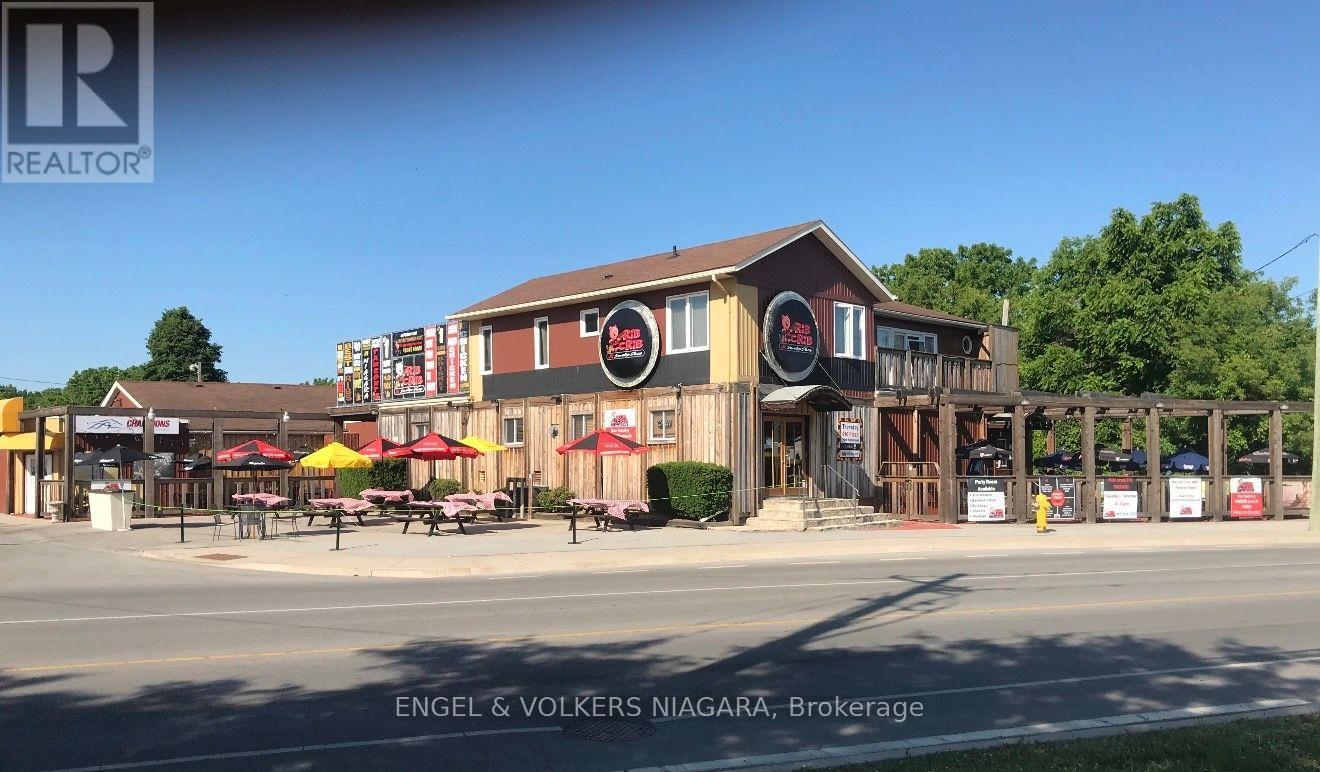 106 LAKEPORT ROAD, St. Catharines, Ontario