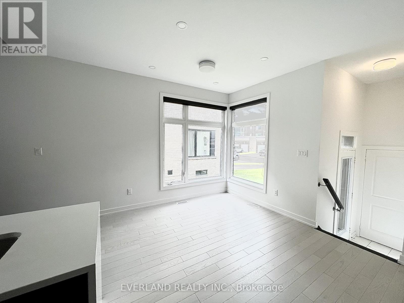 Upper - 231 Webb Street, Markham, Ontario  L6B 0V5 - Photo 3 - N13750070