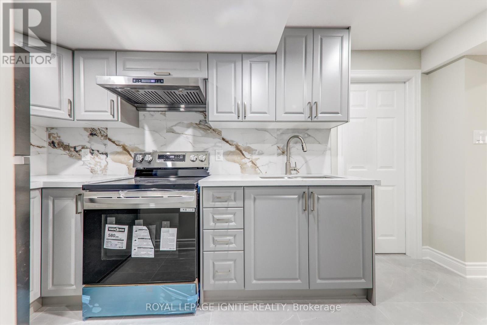 Basement - 15 Vanni Avenue, Markham, Ontario  L3S 0G3 - Photo 12 - N13750092