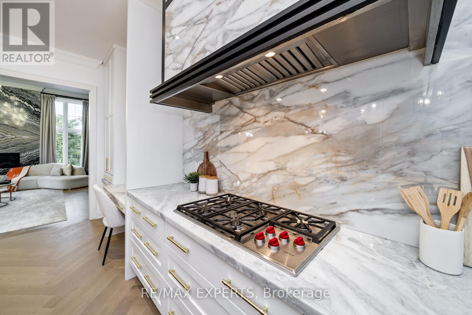 32 James Stokes Court, King, Ontario L7B 1L6 - Photo 15 - N13750096
