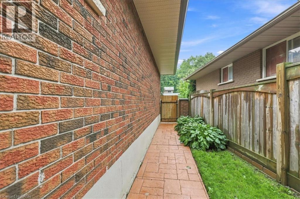 71 Greenock Drive, Kitchener, Ontario  N2E 2J9 - Photo 38 - 40859120