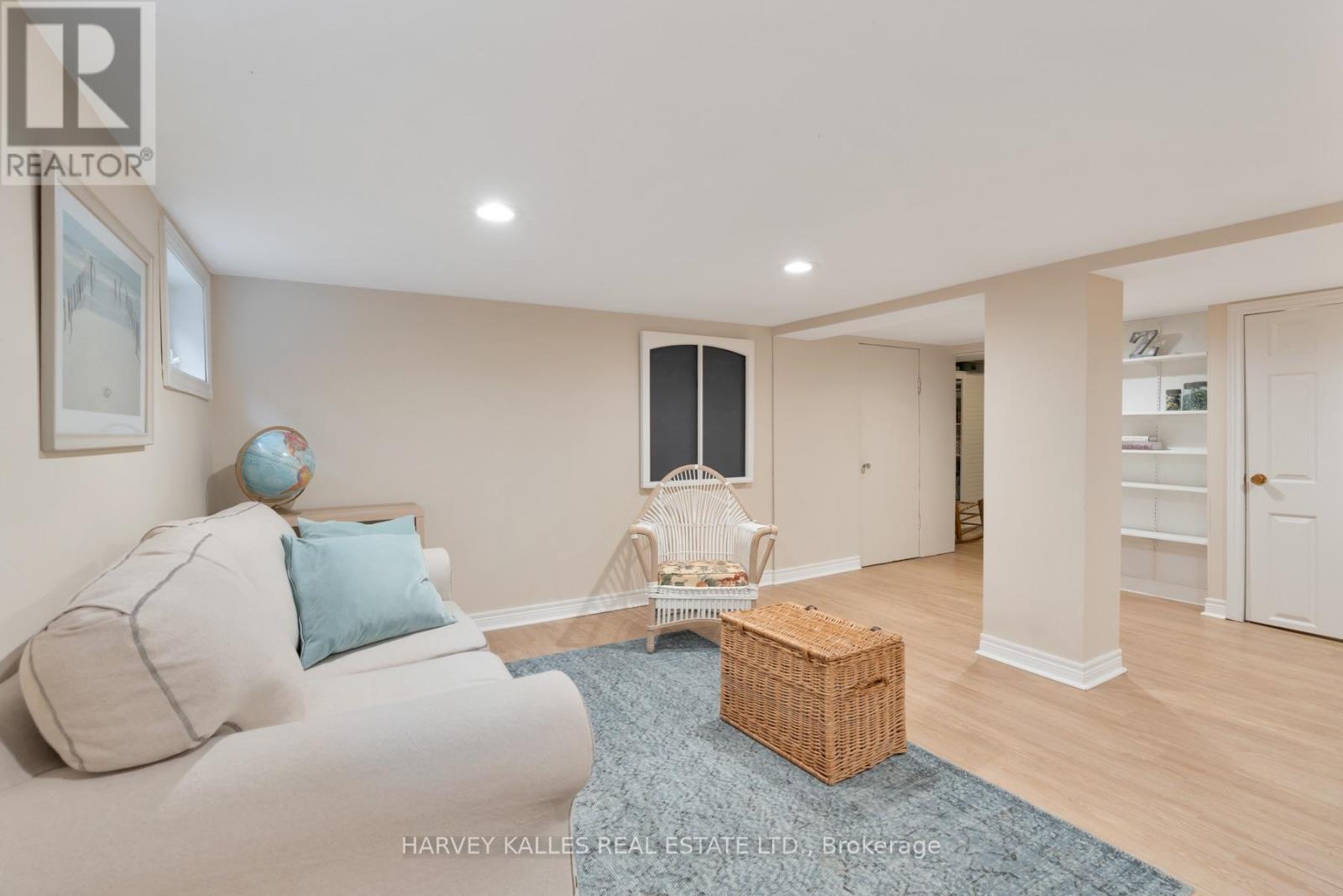 61 Queens Drive, Toronto, Ontario  M9N 2H5 - Photo 45 - W13743474